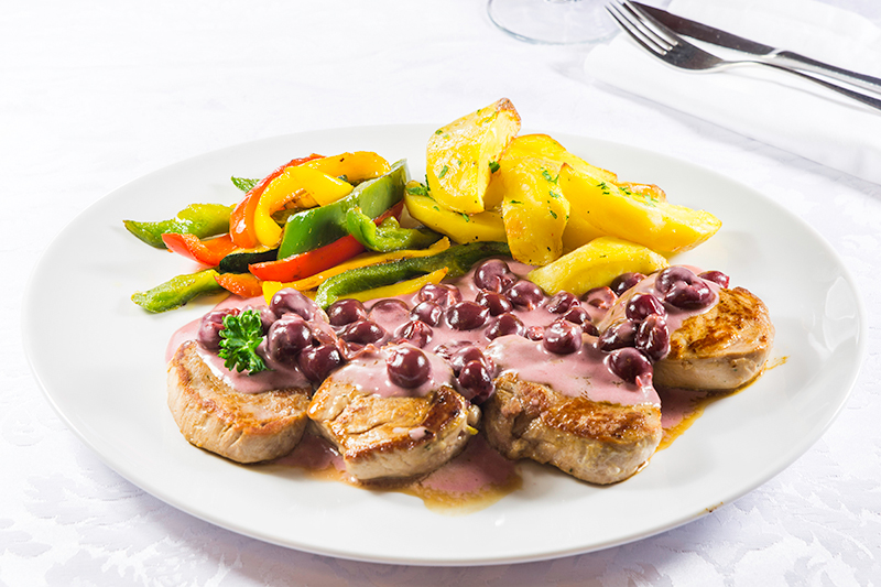 gostilna-rekar-o-nas